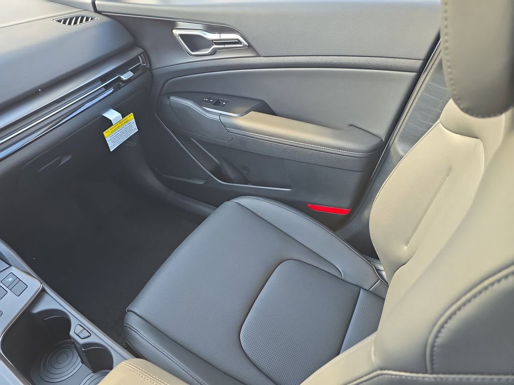 New 2026 Kia Sportage EX image 16