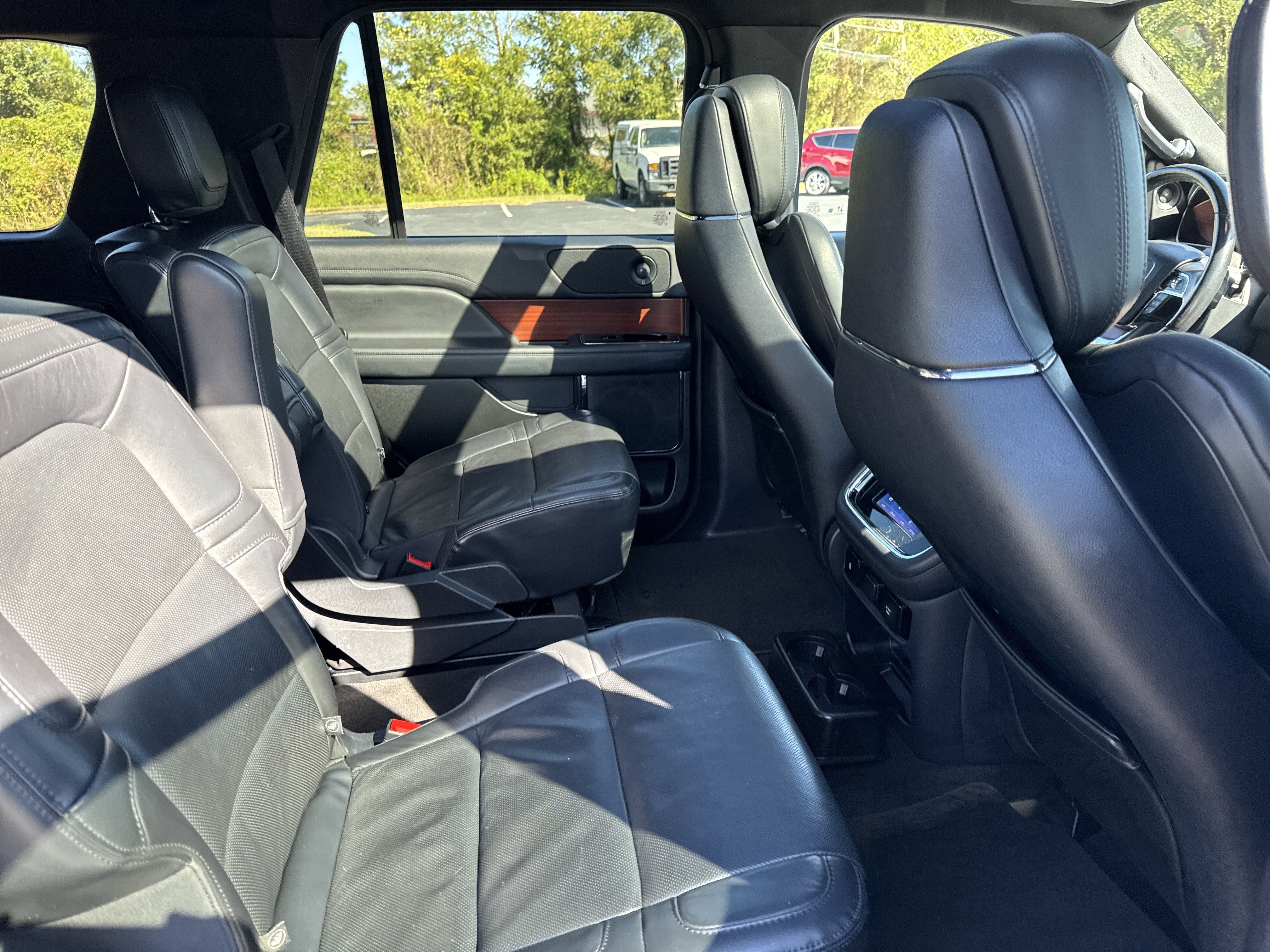 Used 2023 Lincoln Navigator Reserve image 32