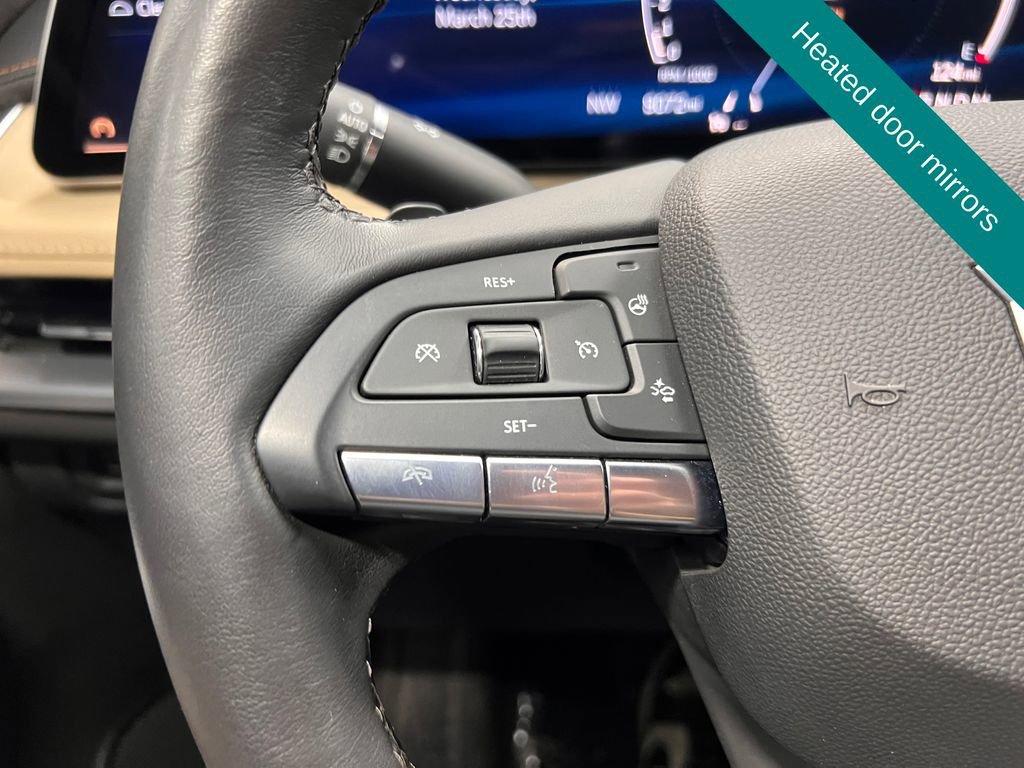 Used 2024 Cadillac XT4 Luxury w/ Cold Weather Package image 10