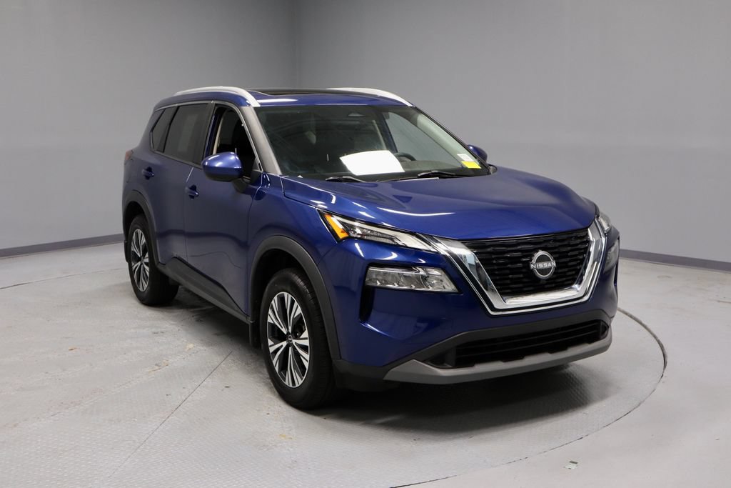 Certified 2023 Nissan Rogue SV w/ SV Premium B Package AWD/4WD image 1