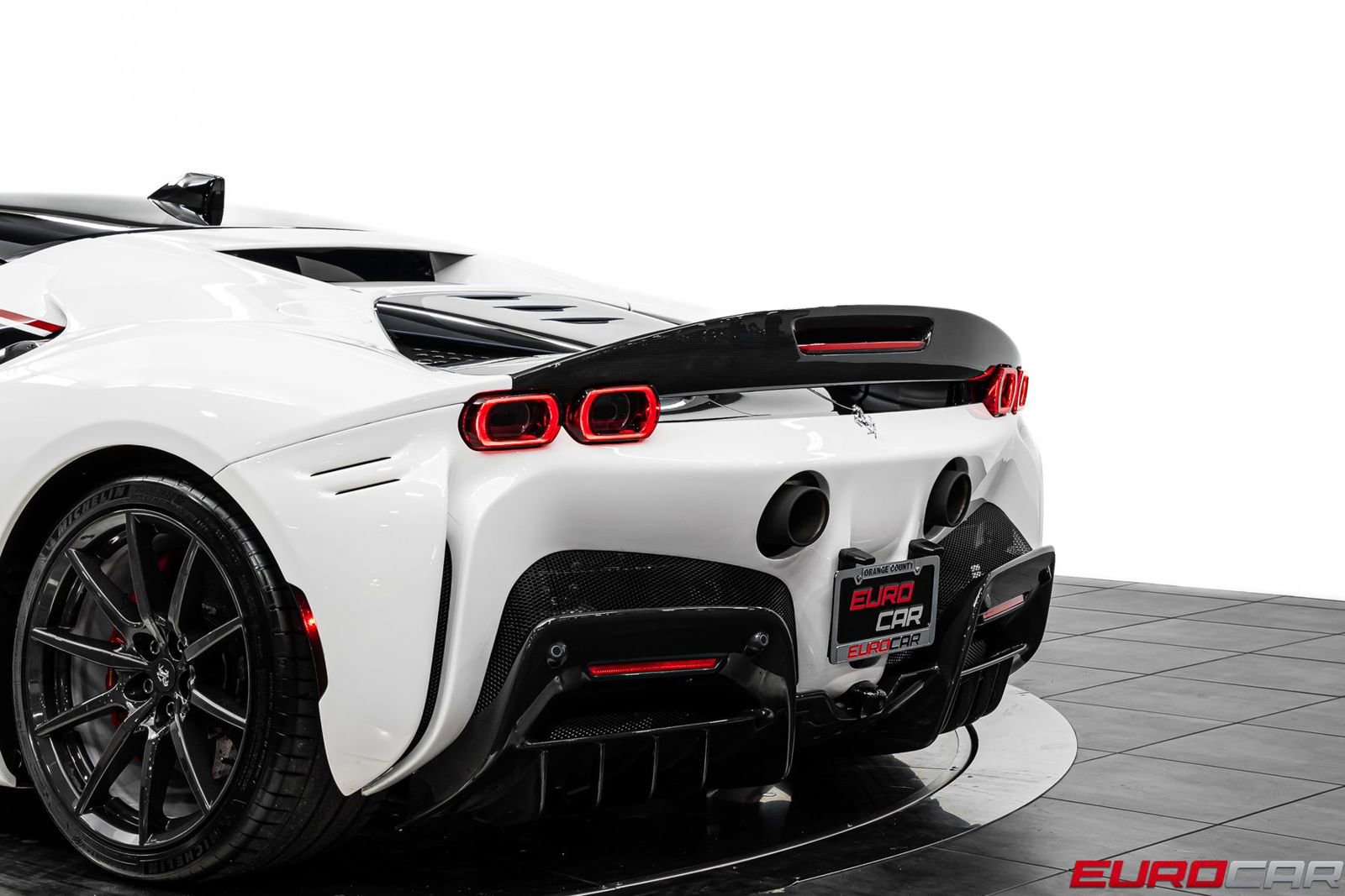 Used 2021 Ferrari SF90 Stradale AWD/4WD image 24