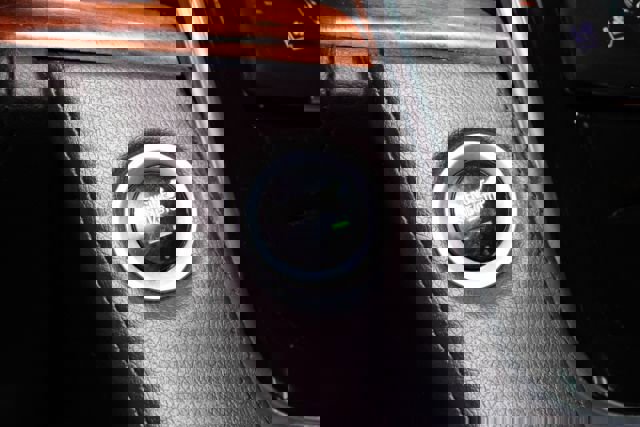 Used 2016 Cadillac Escalade ESV Luxury image 19