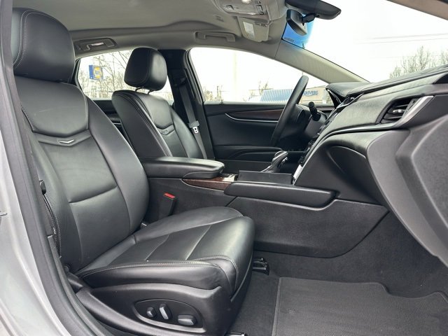 Used 2019 Cadillac XTS Luxury image 7