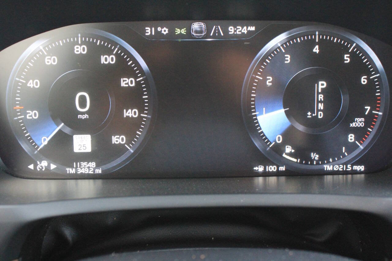 Used 2020 Volvo XC90 T6 Inscription w/ Protection Package Premier image 26