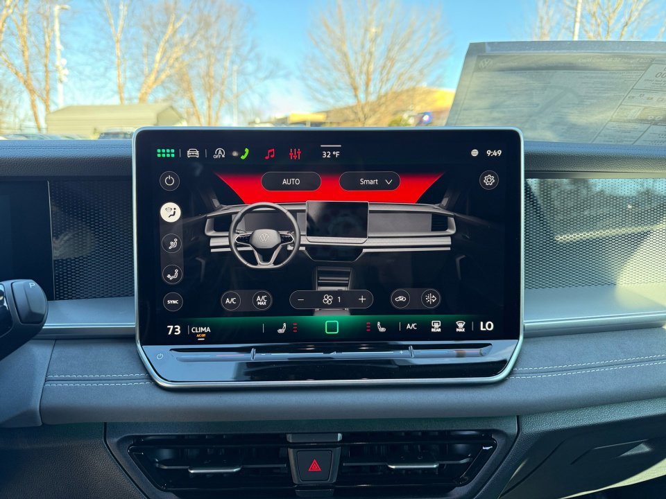 New 2026 Volkswagen Tiguan SE R-Line image 18