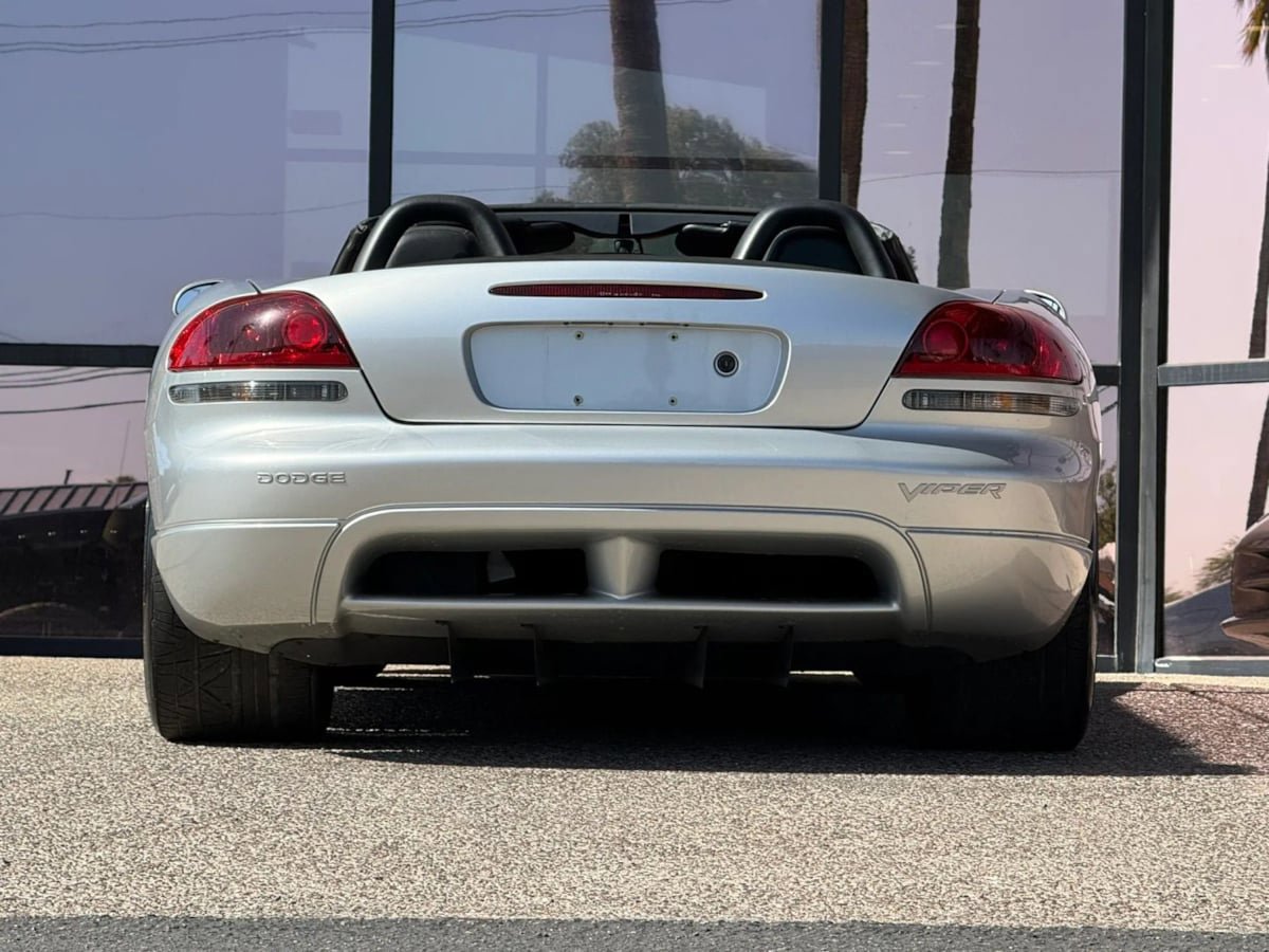 Used 2005 Dodge Viper SRT-10 w/ Mamba Edition Group RWD image 10