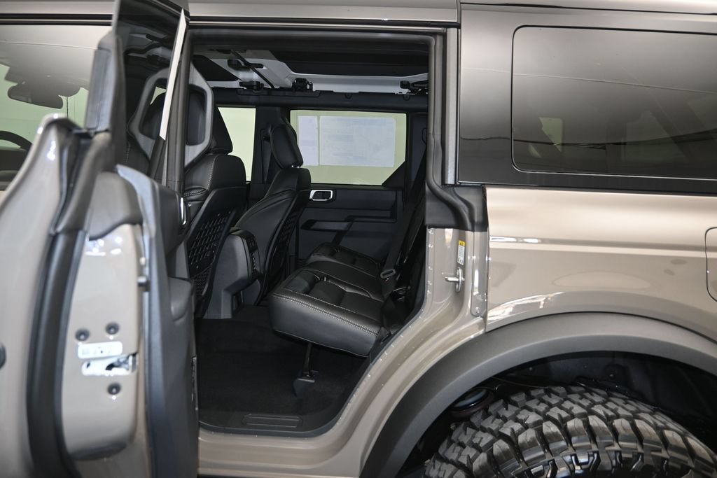 New 2026 Ford Bronco Big Bend w/ Black Appearance Package AWD/4WD image 22
