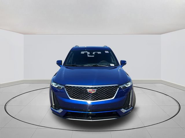New 2025 Cadillac XT6 Premium Luxury w/ Technology Package AWD/4WD image 2