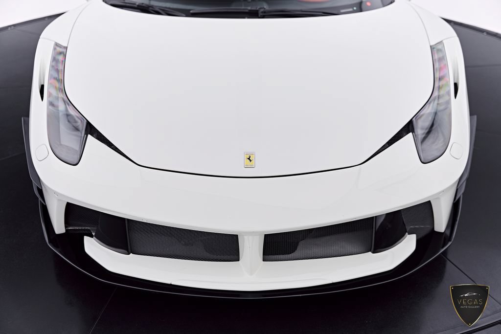 Used 2014 Ferrari 458 Spider RWD image 28