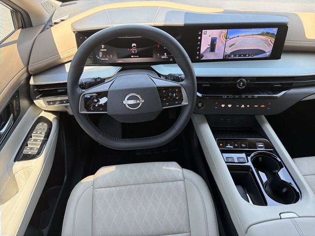 Certified 2025 Nissan Murano Platinum w/ Cargo Package AWD/4WD image 23