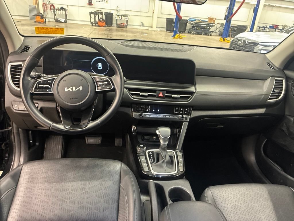 Certified 2024 Kia Seltos EX AWD/4WD image 22