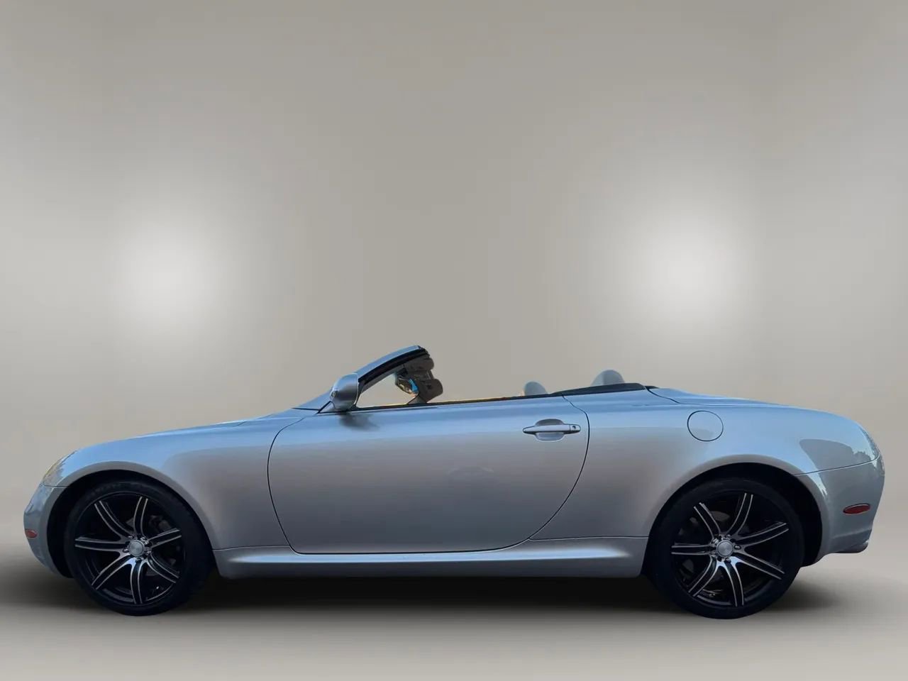 Used 2003 Lexus SC 430 Convertible RWD image 9