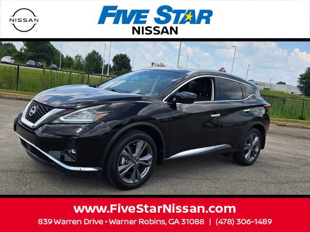 Used 2024 Nissan Murano Platinum w/ Cargo Package FWD image 3