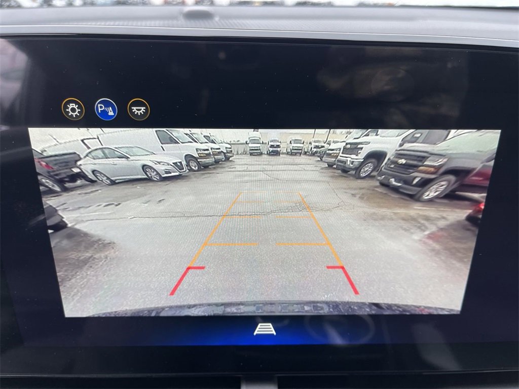 New 2026 Chevrolet Equinox LT w/ LPO, Floor Liner Package image 17