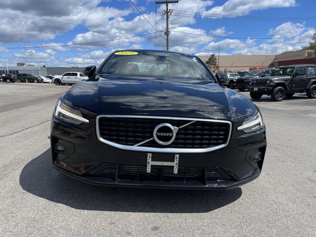 Used 2019 Volvo S60 T6 R-Design AWD/4WD image 5
