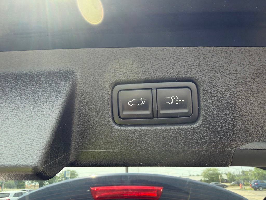 Used 2025 Kia Telluride S AWD/4WD image 18