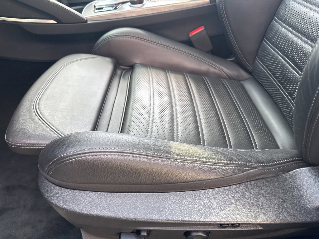 Used 2022 Alfa Romeo Stelvio Veloce AWD/4WD image 31