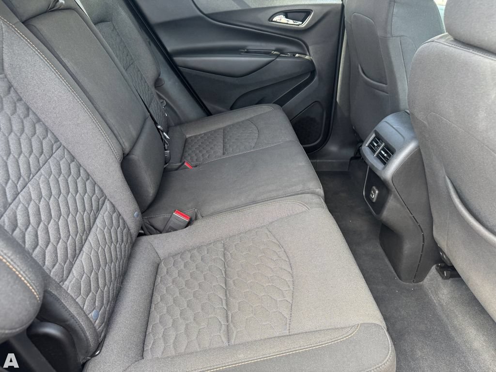 Used 2019 Chevrolet Equinox LT FWD image 16