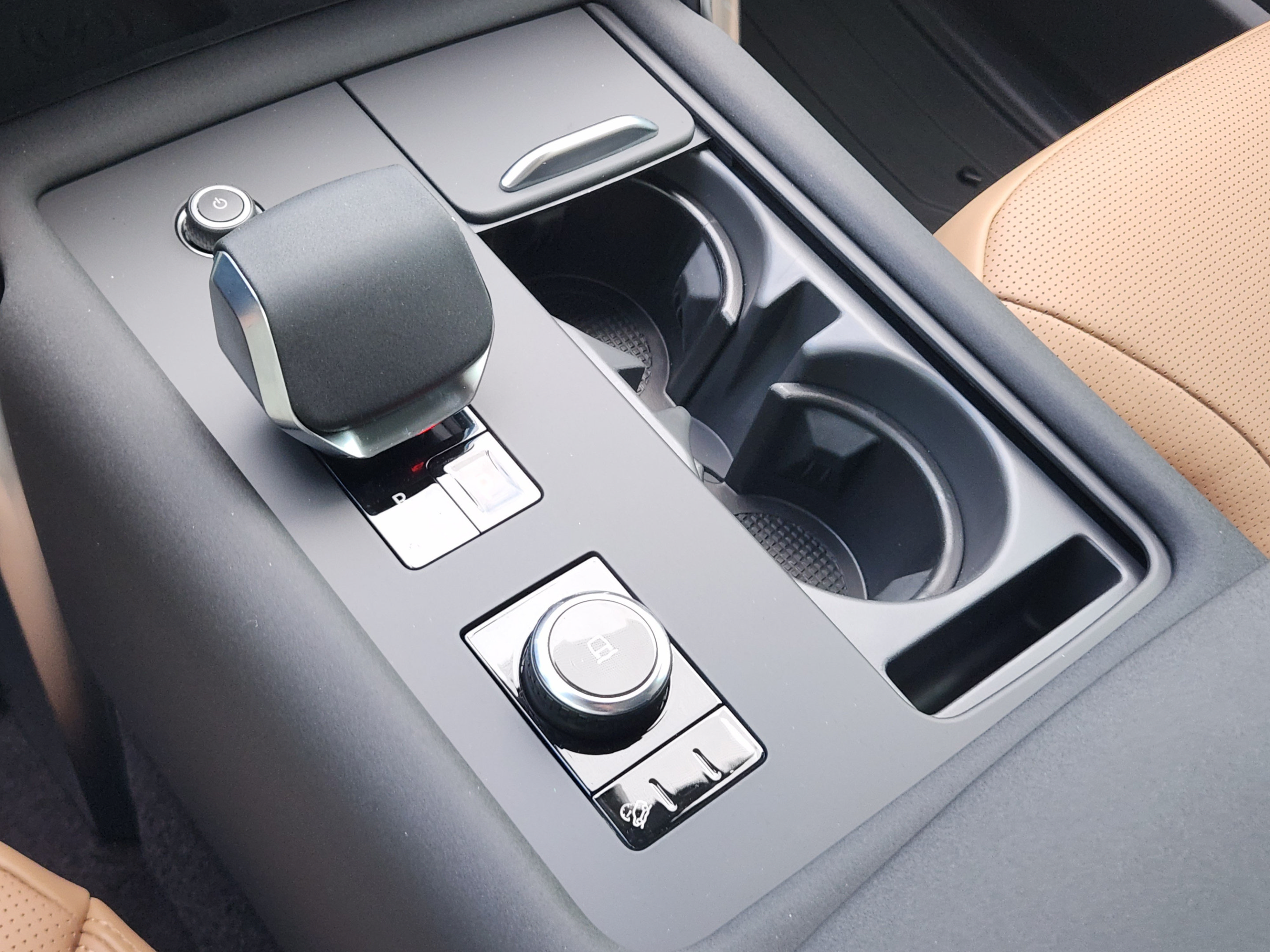New 2026 Land Rover Discovery Limited Edition AWD/4WD image 16