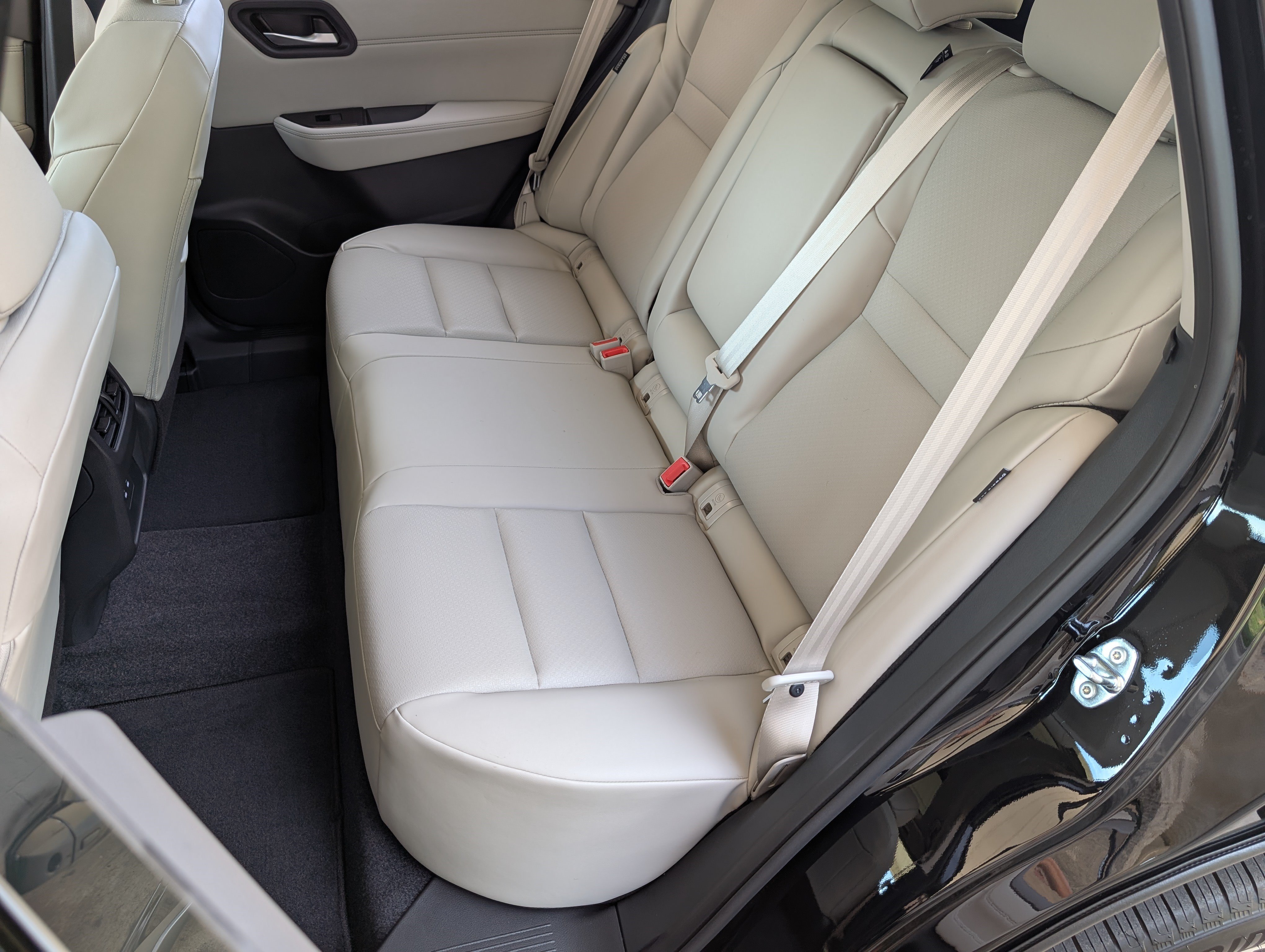 Used 2026 Nissan Rogue Dark Armor FWD image 18