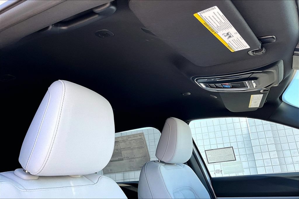 New 2026 Jeep Cherokee Laredo AWD/4WD image 14