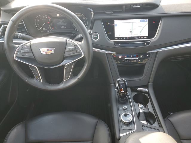 Used 2024 Cadillac XT5 Premium Luxury w/ LPO, Floor Liner Package AWD/4WD image 30