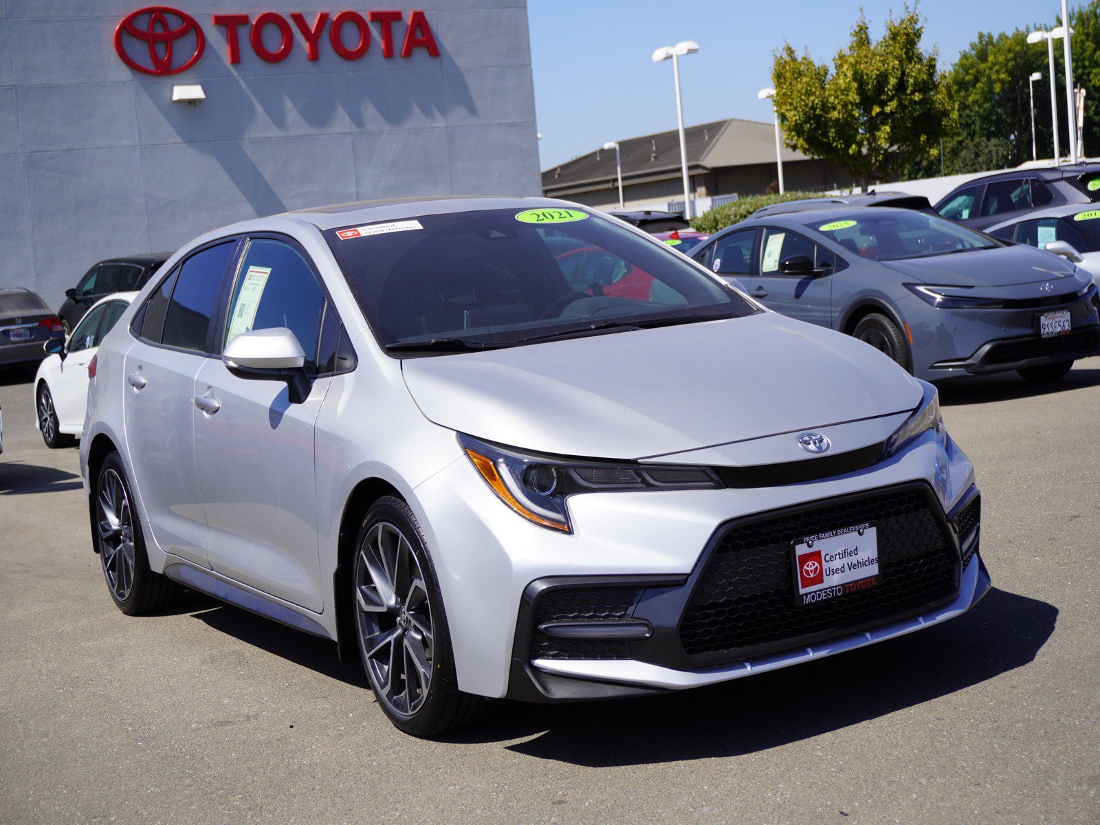 Used 2021 Toyota Corolla XSE w/ Carpet Mat Package (TMS) FWD image 1