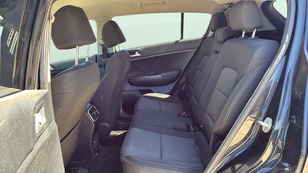 Used 2020 Kia Sportage LX image 15