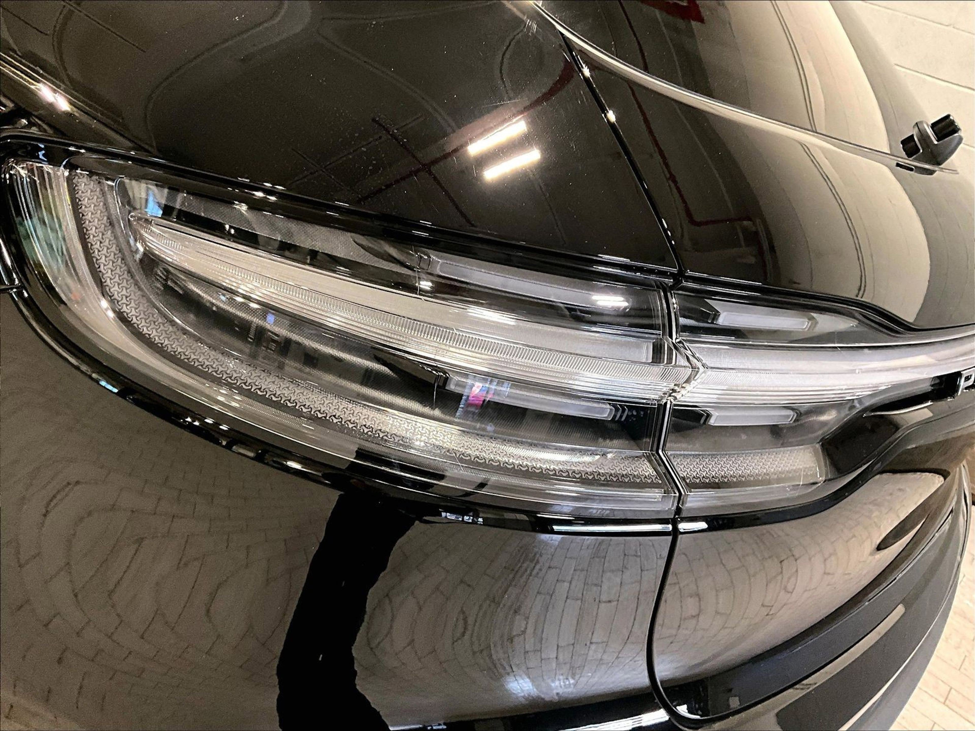 New 2026 Porsche Macan image 25