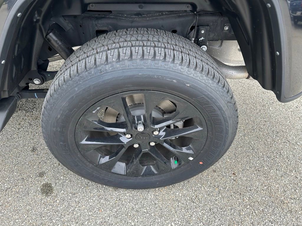 Used 2022 Jeep Gladiator Overland image 9