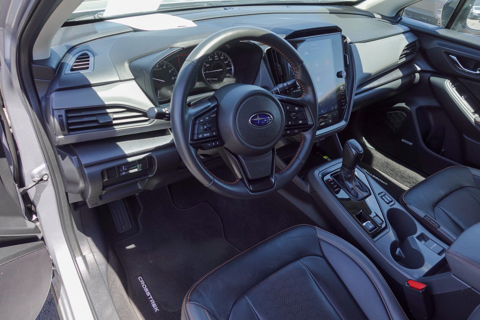 Certified 2025 Subaru Crosstrek 2.5i Limited AWD/4WD image 11