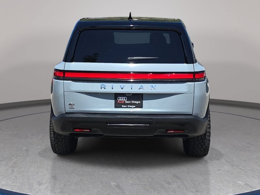 Used 2023 Rivian R1S Adventure Dual AWD/4WD image 7
