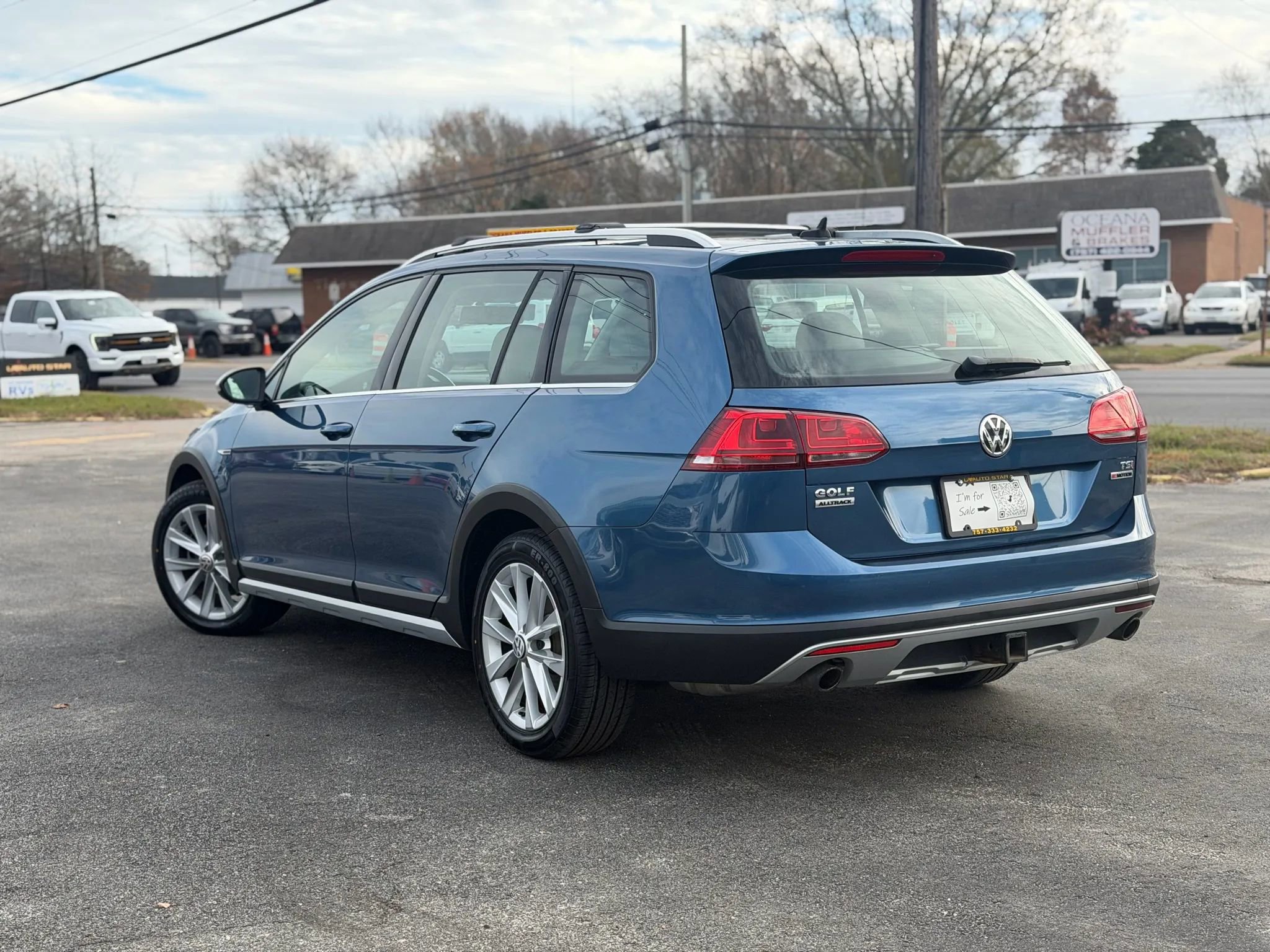 Used 2017 Volkswagen Golf Alltrack S AWD/4WD image 5