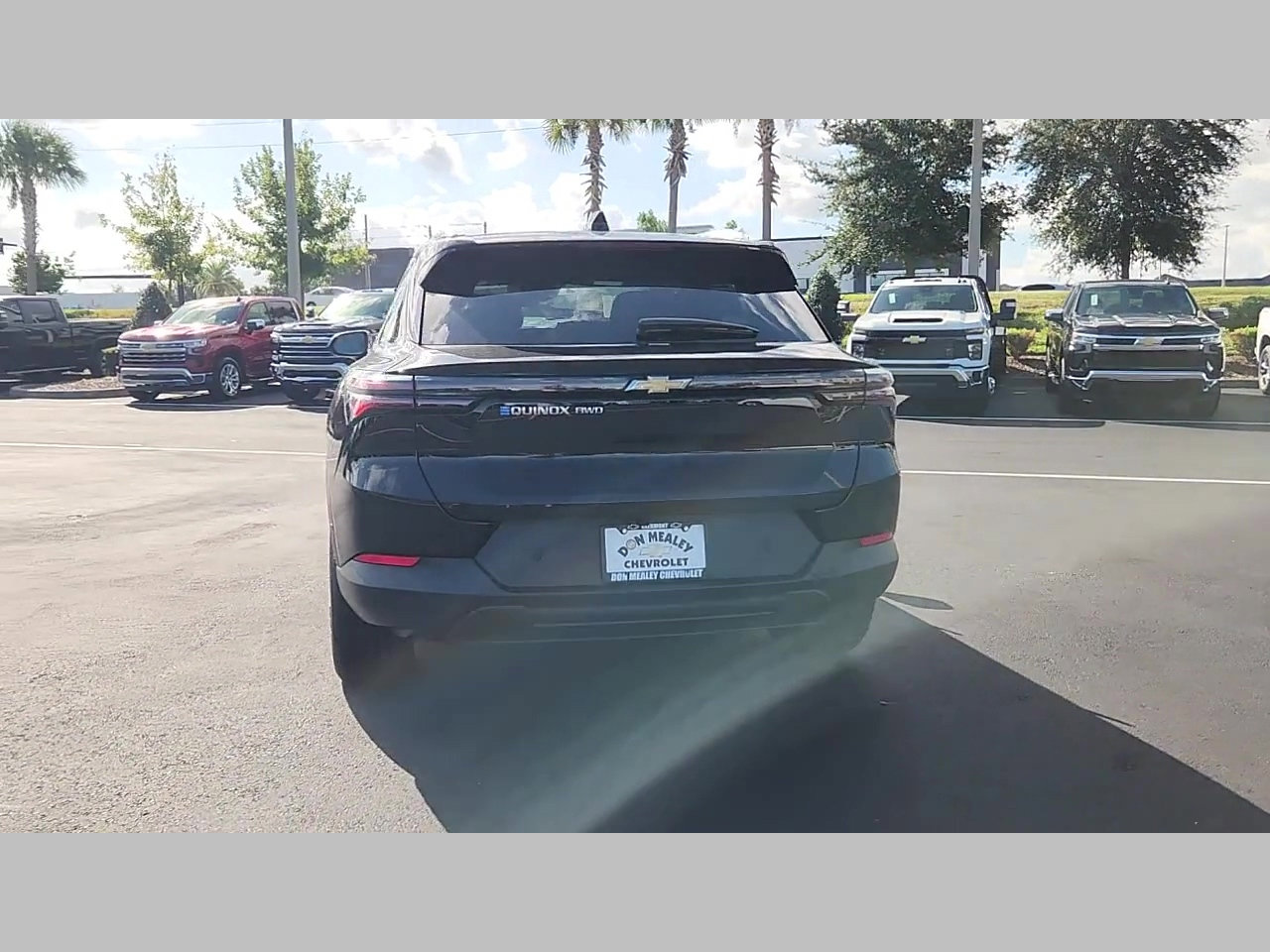 New 2026 Chevrolet Equinox EV LT AWD/4WD image 19
