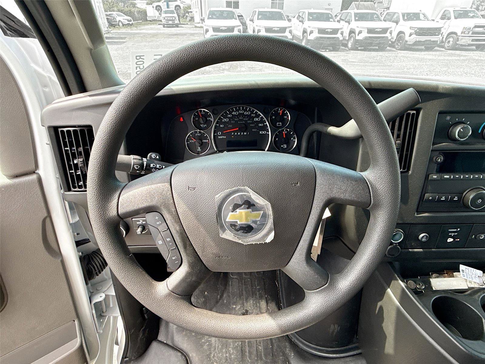 New 2024 Chevrolet Express 4500 w/ Power Convenience Package RWD image 10