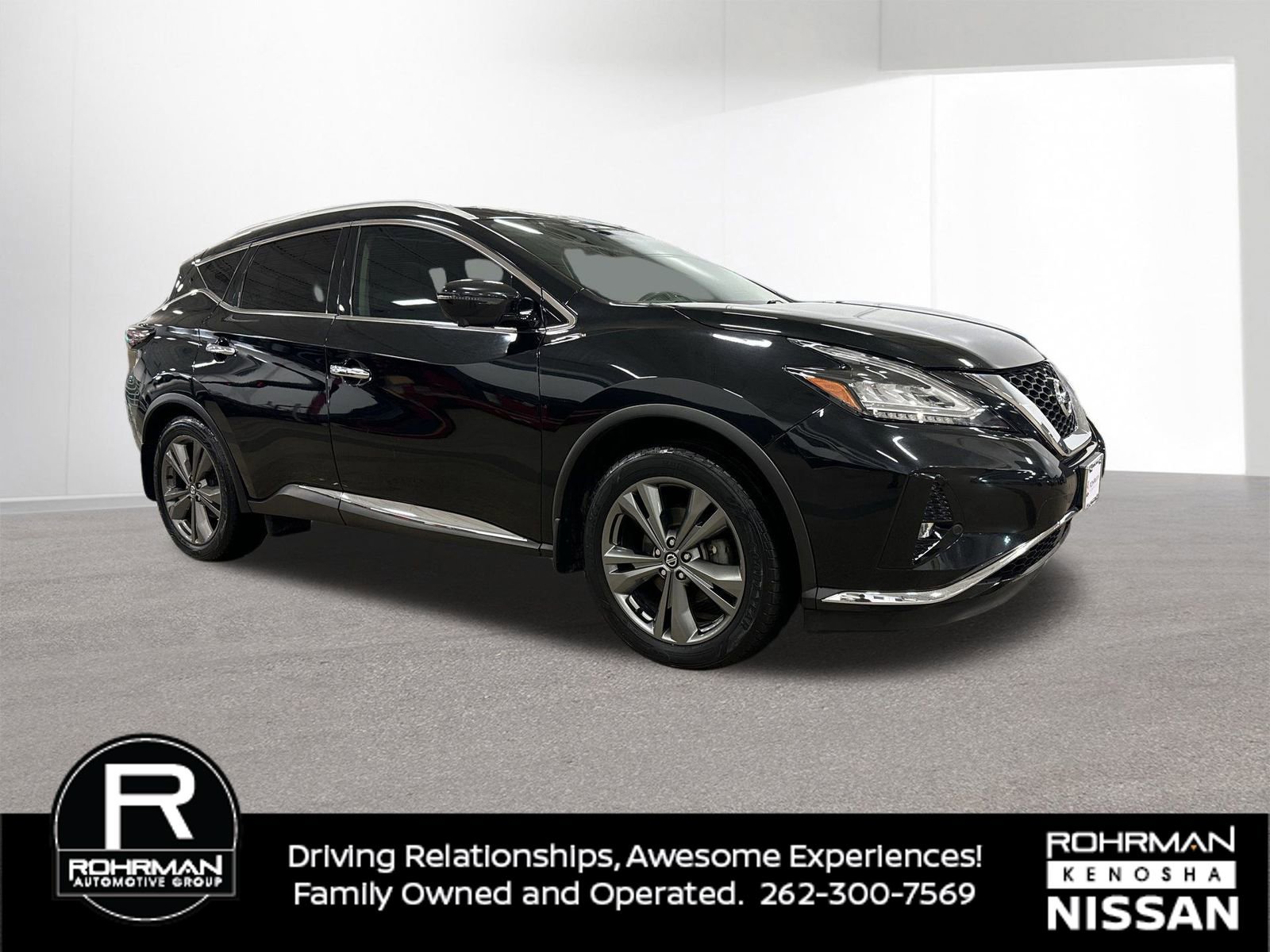 Used 2019 Nissan Murano Platinum w/ Cargo Package image 3