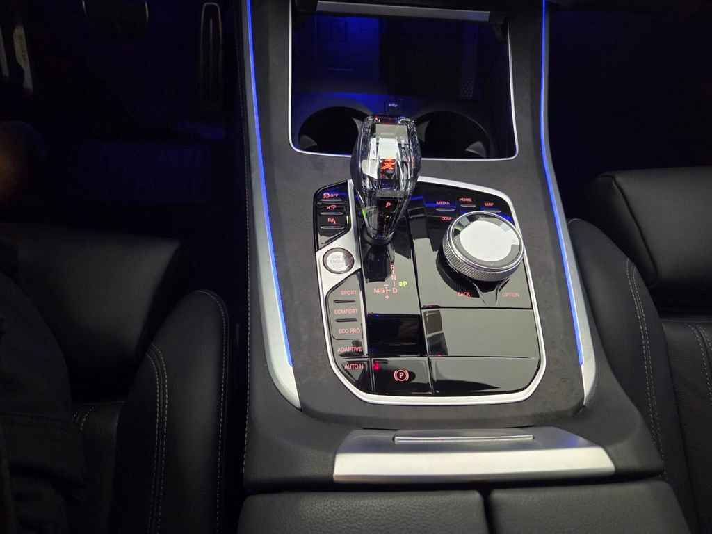 Used 2022 BMW X5 sDrive40i w/ M Sport Package image 20