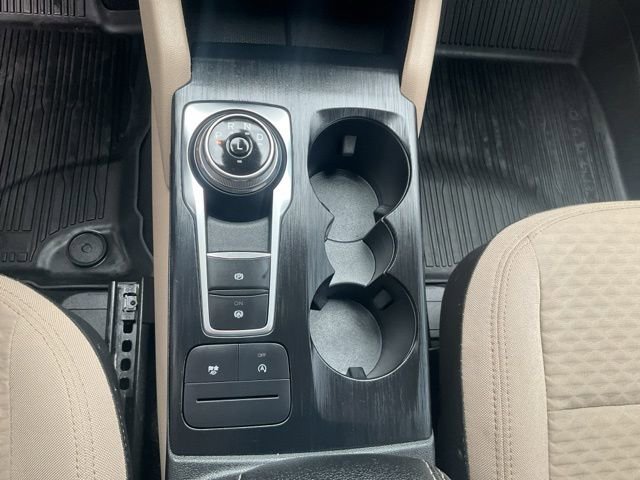 Used 2022 Ford Escape SE image 18