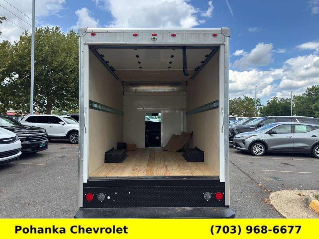 New 2025 Chevrolet Express 3500 w/ Power Convenience Package RWD image 23