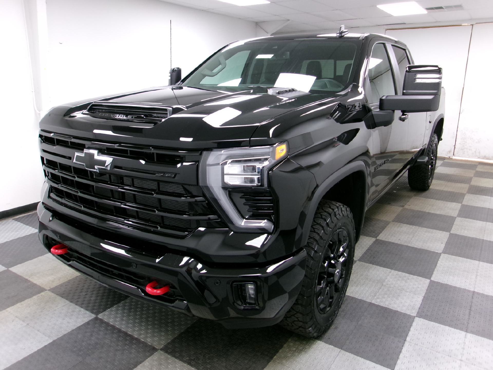 New 2026 Chevrolet Silverado 3500 LT w/ Trail Boss Package image 1