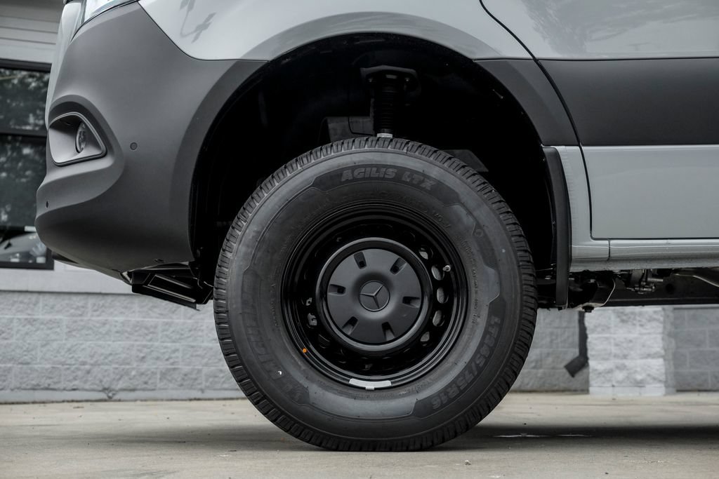 New 2026 Mercedes-Benz Sprinter 2500 image 4