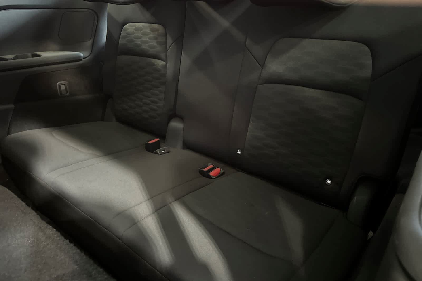 Used 2024 Nissan Pathfinder SV FWD image 17