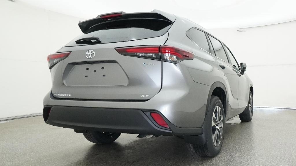 New 2026 Toyota Highlander XLE image 17