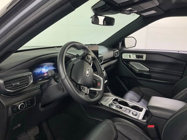 Used 2024 Ford Explorer ST w/ Equipment Group 401A image 23