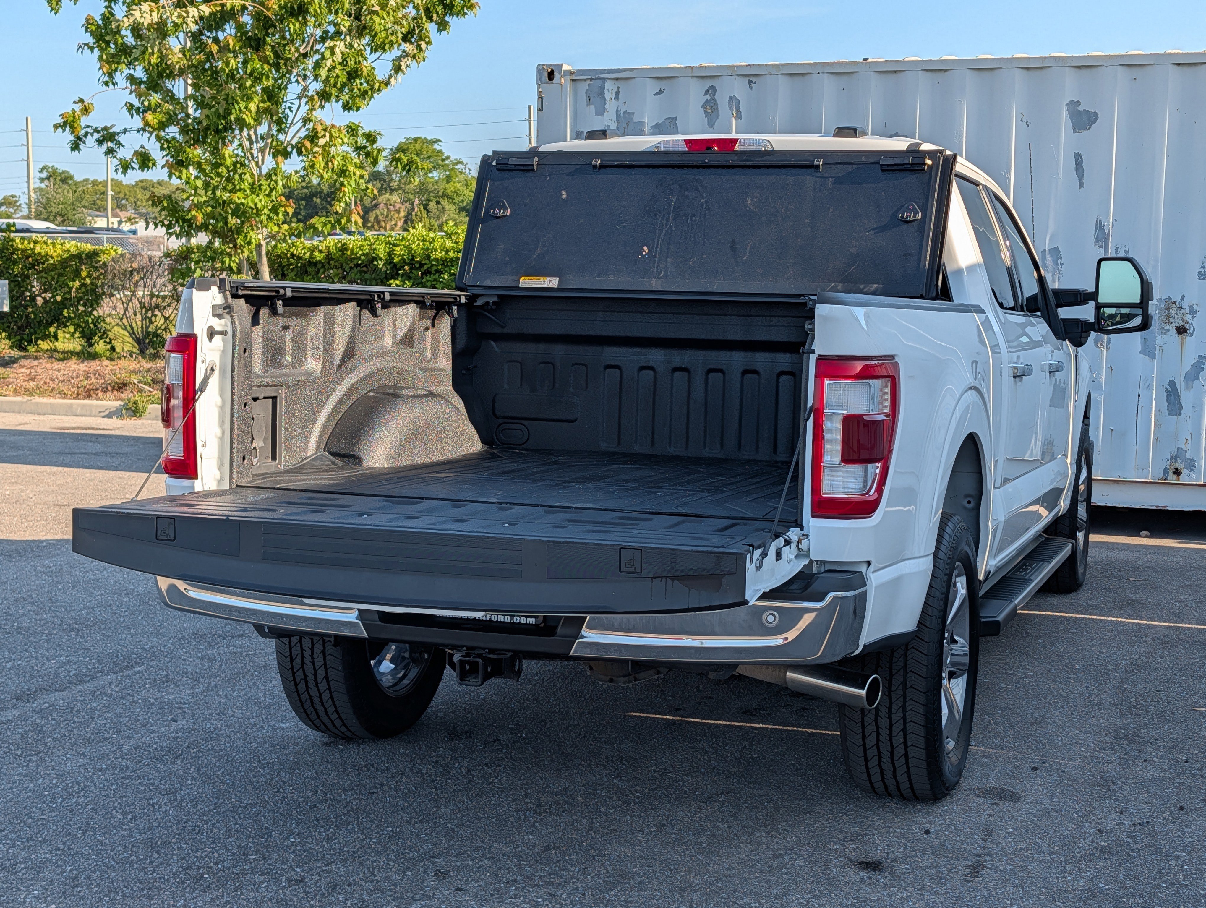 Used 2022 Ford F150 Lariat AWD/4WD image 17