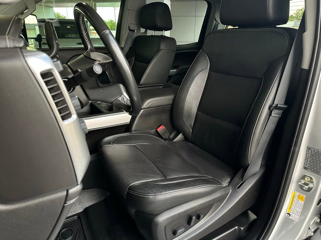 Used 2019 Chevrolet Silverado 3500 LTZ w/ LTZ Plus Package AWD/4WD image 13