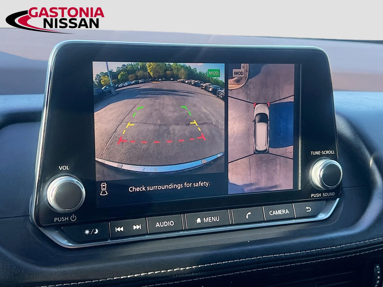 Used 2021 Nissan Rogue SV image 17