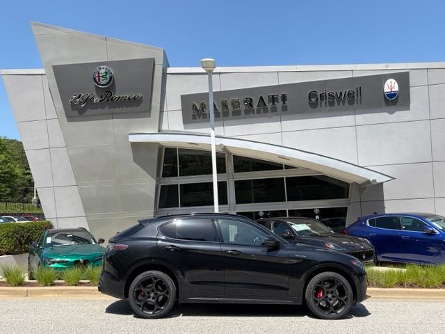 New 2026 Alfa Romeo Stelvio Sprint w/ Convenience Package AWD/4WD image 4