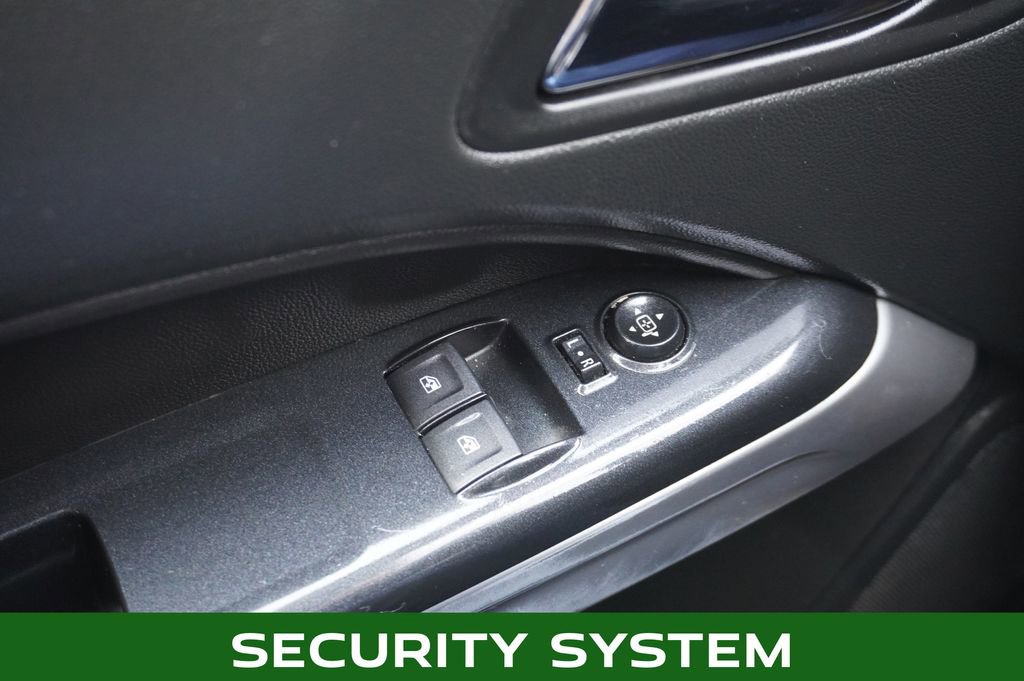 Used 2022 Chevrolet Colorado LT w/ Fleet Safety Package image 25