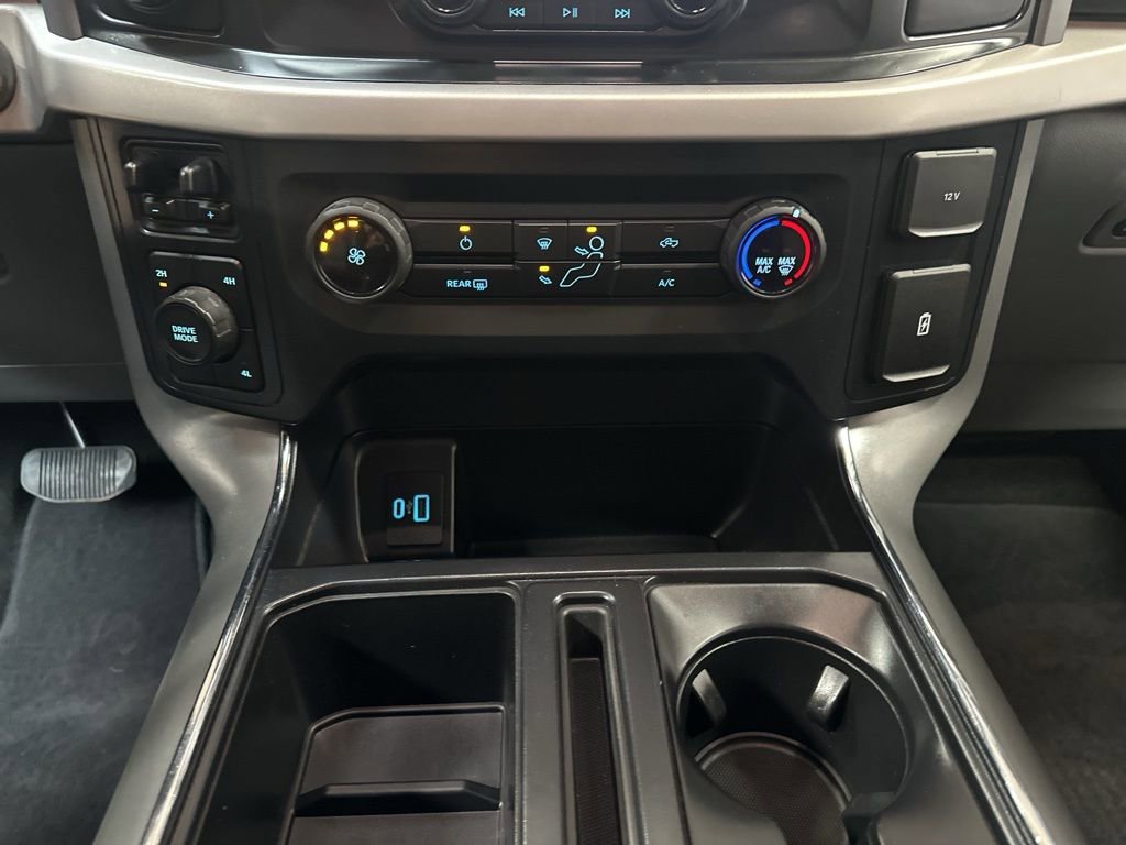 Used 2022 Ford F150 XLT w/ Trailer Tow Package image 16